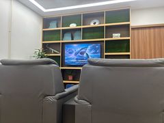 -比亚迪上海弘仁4S(杨浦店)