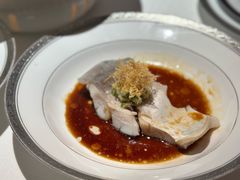 姜油浸鲳鱼-怡情荟•海鲜青岛菜(五四广场旗舰店)