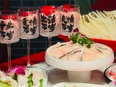 -欠火锅·水牛毛肚·团建聚餐·生日宴(何山路店)