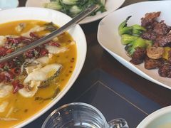 -湖畔鲁菜·二十年老字号餐厅(大明湖店)