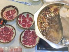 -尚品海鲜肥牛自助火锅(湖明店)