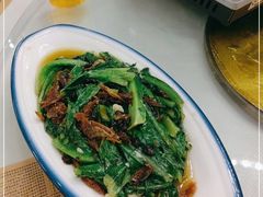 -刘姐啤酒鱼民族演艺餐厅(西街总店)