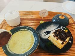 -弗蕾亚·辰月月子度假中心(光谷店)