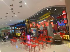 等位区-牛New寿喜烧(虹桥新天地店)