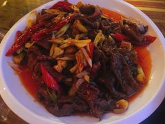 -隔壁老王·家常云南菜(花巷店)