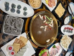 -小天鹅火锅·一线江景洪鼎旗舰店(洪崖洞店)