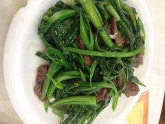 牛肉炒菜心-新享乐海鲜(翠华路店)