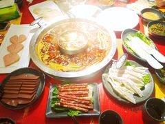 -谭鸭血老火锅(万象九宜城店)