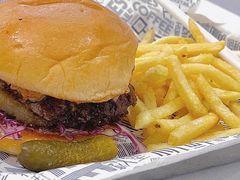 -TRIPS BURGER(大钟寺店)