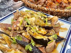 -八两八金·莱芜特色炒鸡(市南漳浦路店)