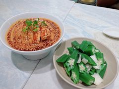-孔雀云贵川·融合菜(长宁来福士店)