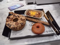 -HOT CRUSH趁热集合·现烤面包(环球港店)