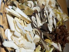 -鲜菌江湖正宗野生菌火锅