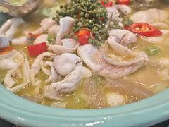 -重庆鸡公煲·青锅花椒鱼(牡丹江路店)