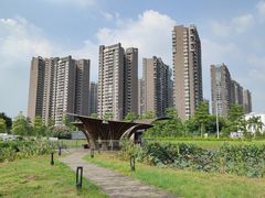 -岭南和园
