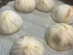 -忆秦园小笼包(惠山古镇总店)