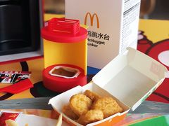 -麦当劳(新世纪环球中心店)