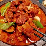 本碳水胃表示一份手工拉面不够吃！大盘鸡鸡肉可以少一点[抱拳]
