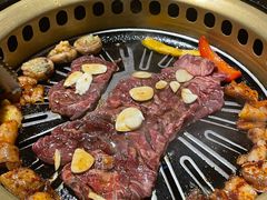 -炼火烤肉店