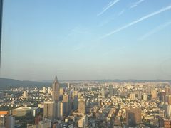 -云中捞高空旋转餐厅(商茂世纪广场店)