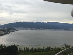 -大理洱海龙湾假日酒店