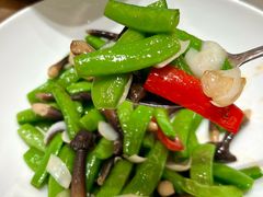 -品海楼·大连海胆锅贴馆(东港店)