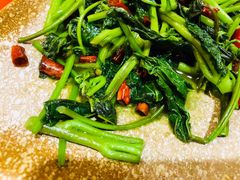 -滇香肴·云南菜蒸汽石锅鱼(云南北路店)