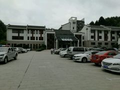 -九华山聚龙大酒店