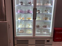 -DQ·蛋糕·冰淇淋(三亚青春颂店)