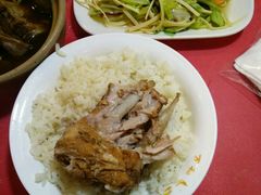 -万和春排骨砂锅米饭(湖北路店)