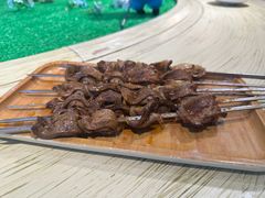 -乡村馕坑肉·烧烤·新疆菜·本地人更爱吃(阿勒泰首店)