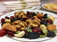-金私燕鲜炖燕窝(万达店)