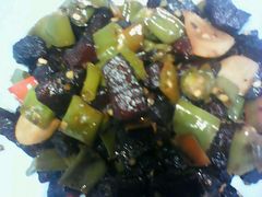 -黔蘑菇四季餐厅(观山湖店)