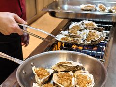 -广州万富希尔顿酒店·感趣自助餐厅·金秋蟹宴生蚝海鲜刺身