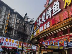 -张公桥美食街