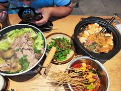 -川堂风·跷脚牛肉·乐山爆炒(宝山日月光店)