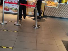 -麦当劳(欢乐谷店)