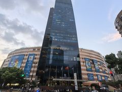 -上海龙之梦万丽酒店