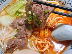 苗家红酸汤牛肉粉-俏凤凰(美林M·LIVE天地东座店)