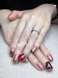 -睫乐园•睫公馆•美睫美甲沙龙