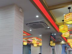 -阿婆情腊排骨火锅(金虹路店)