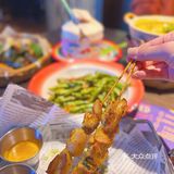 泰料里居然还有榴莲芝士瀑布披萨