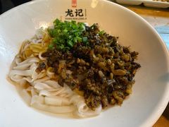 -湘人龙记老长沙米粉(华普国际大厦店)
