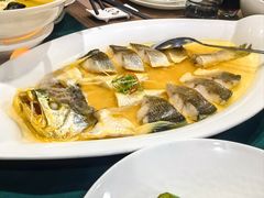 鸡油花雕蒸生态大黄鱼-麟1929(外滩店)