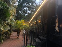 -火车头法国西餐厅