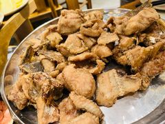 -肖肖酸萝卜鱼火锅(总店)