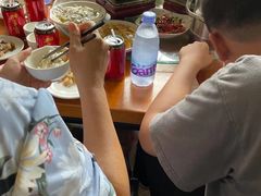 -临江餐馆二楼美食部落