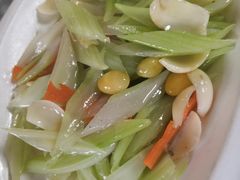 西芹百合-丁老爷子苏香圆