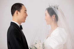 -蒙娜丽莎婚纱摄影(南门店)