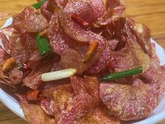 丽江紫洋芋-老滇山寨•云南特色菜•地方菜•民族风情歌舞表演(金碧店)